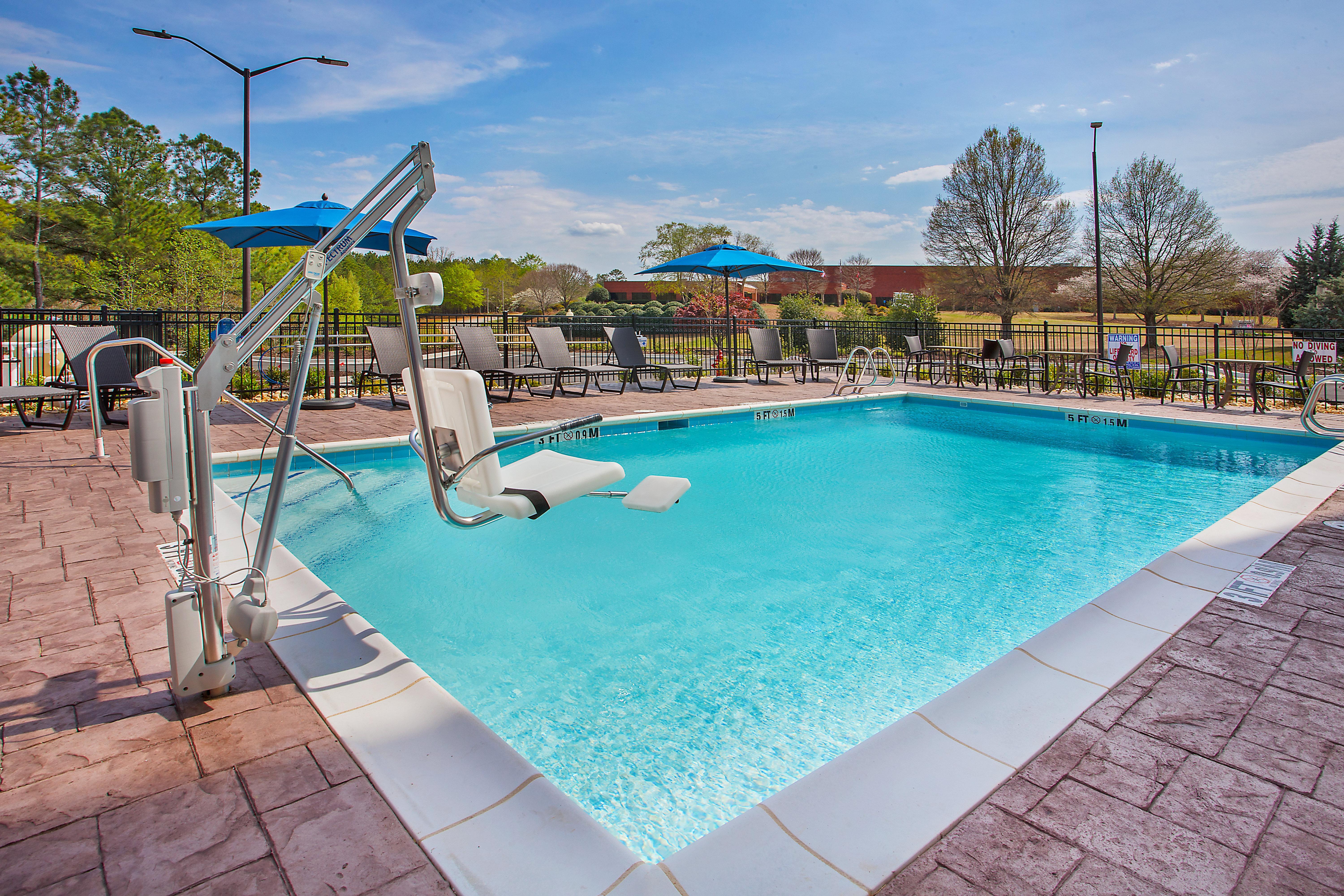 Holiday Inn Express & Suites Covington By Ihg Екстериор снимка
