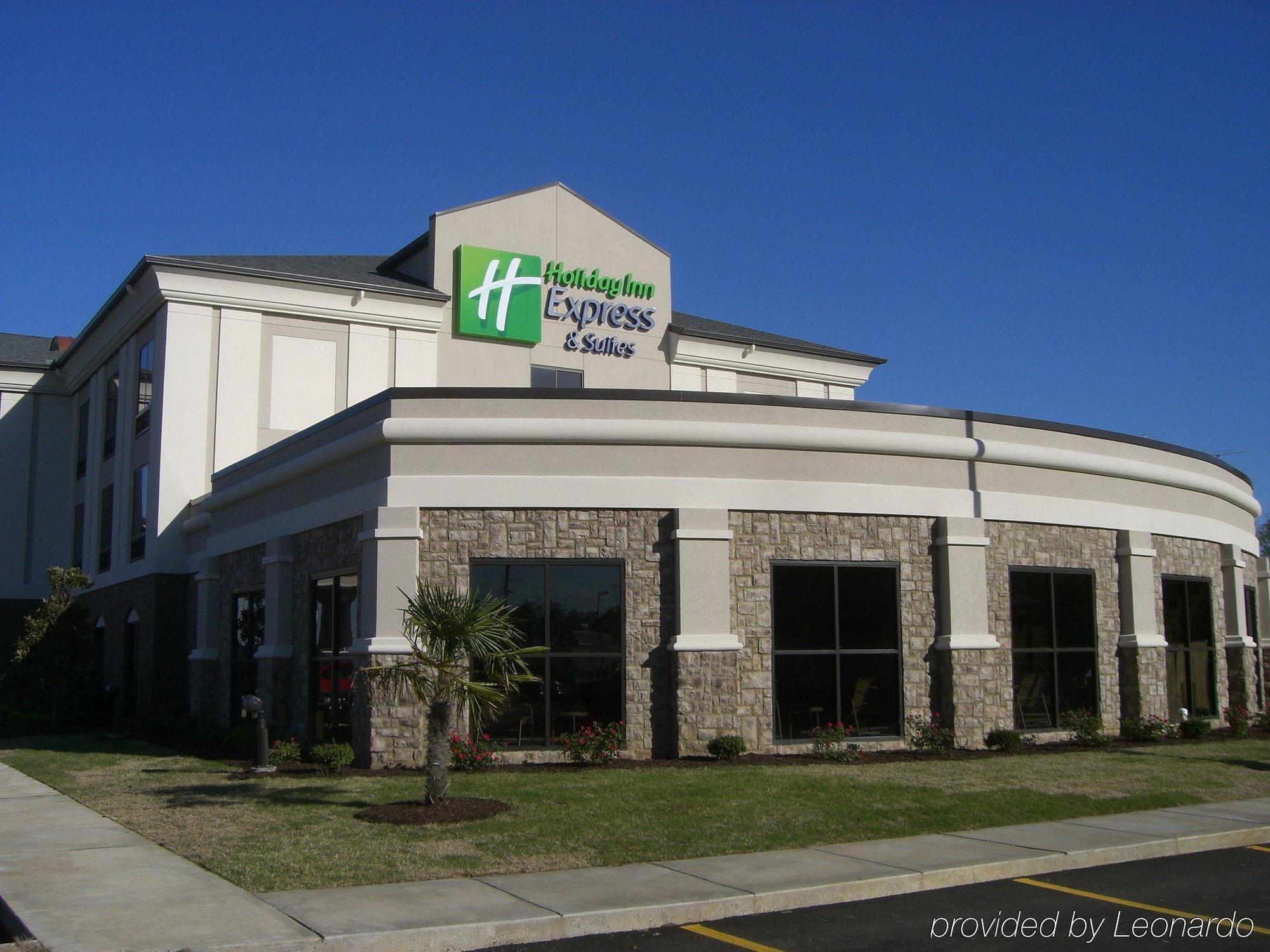 Holiday Inn Express & Suites Covington By Ihg Екстериор снимка
