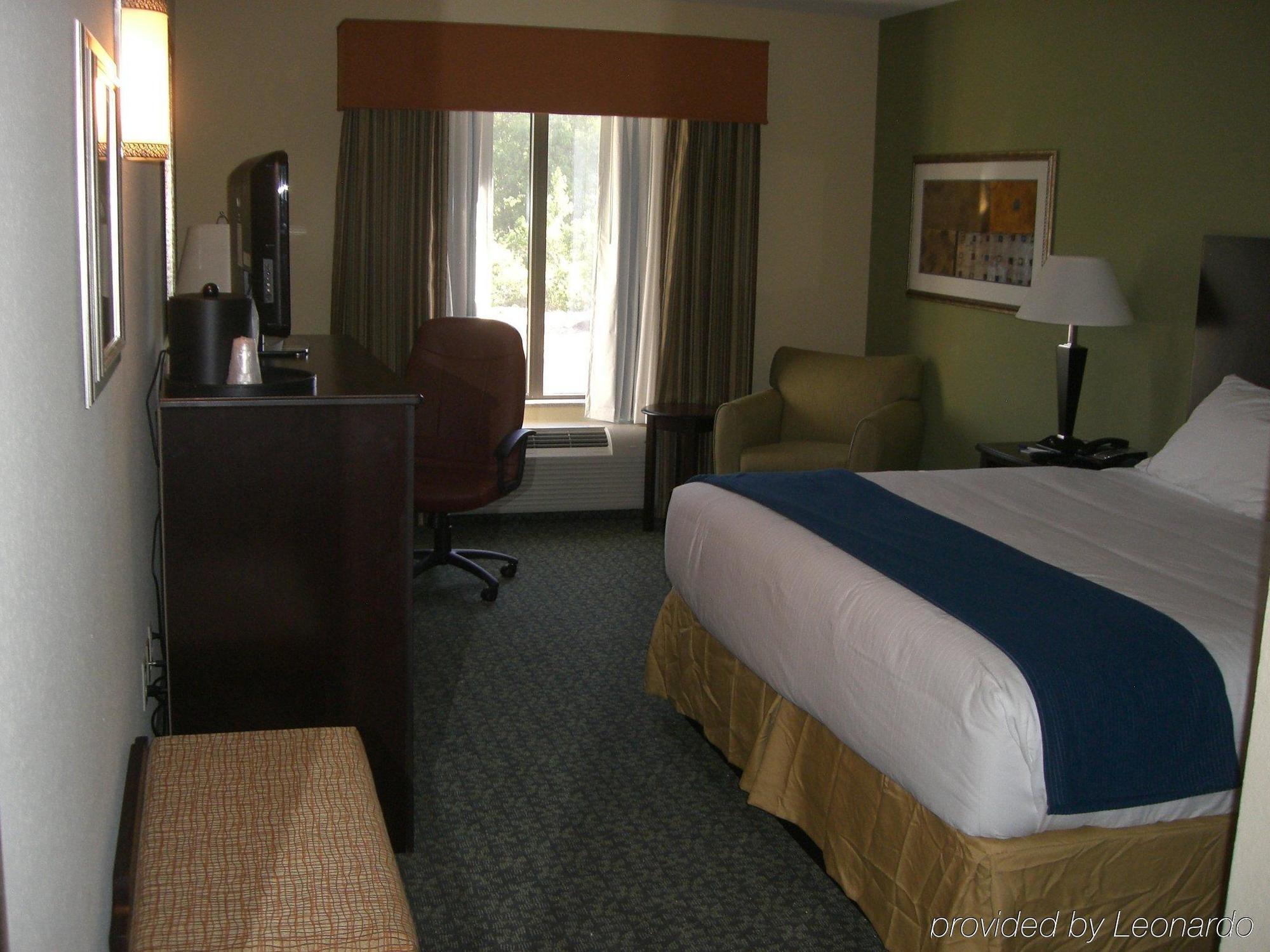 Holiday Inn Express & Suites Covington By Ihg Екстериор снимка