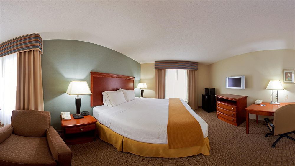 Holiday Inn Express & Suites Covington By Ihg Екстериор снимка