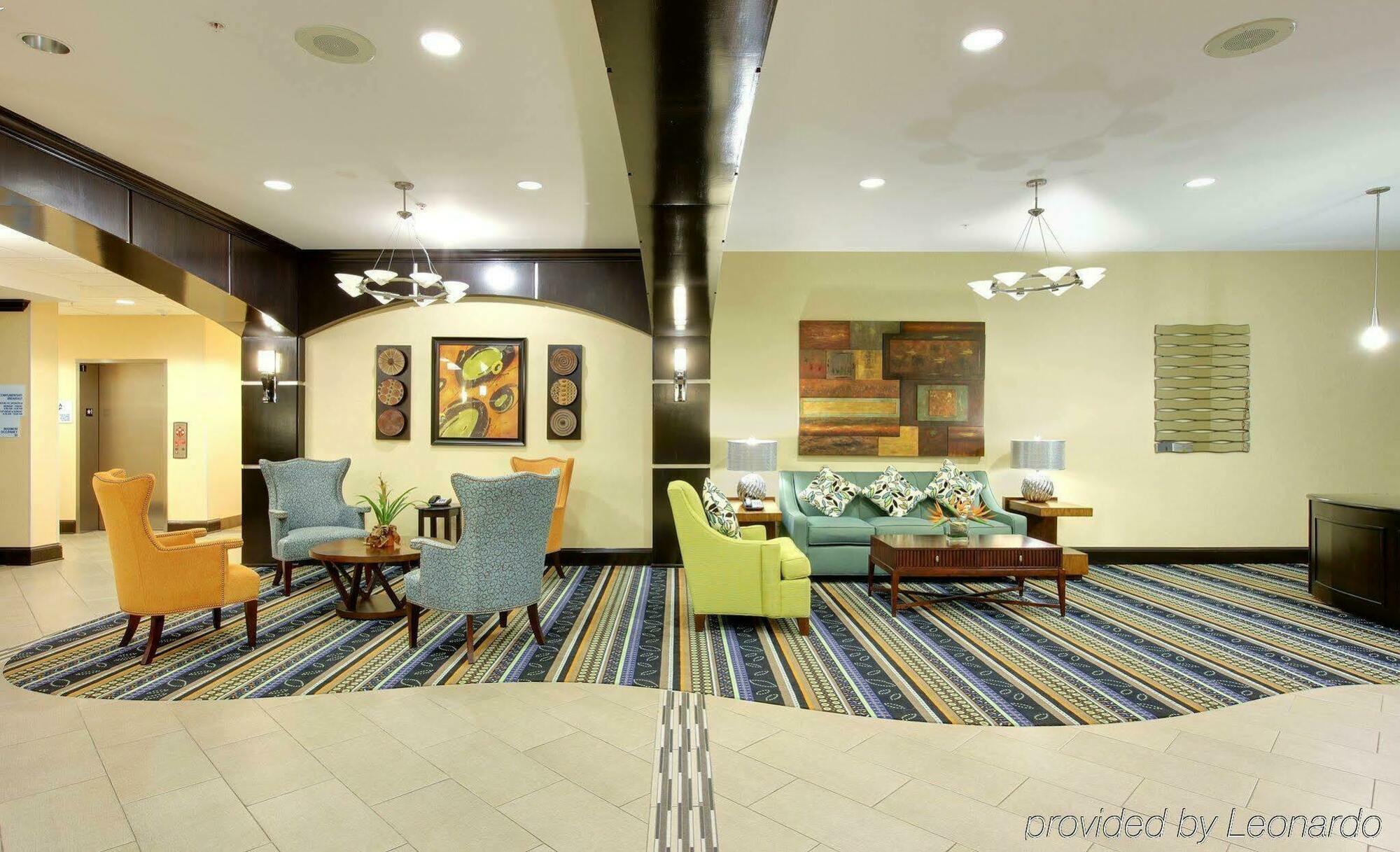 Holiday Inn Express & Suites Covington By Ihg Интериор снимка
