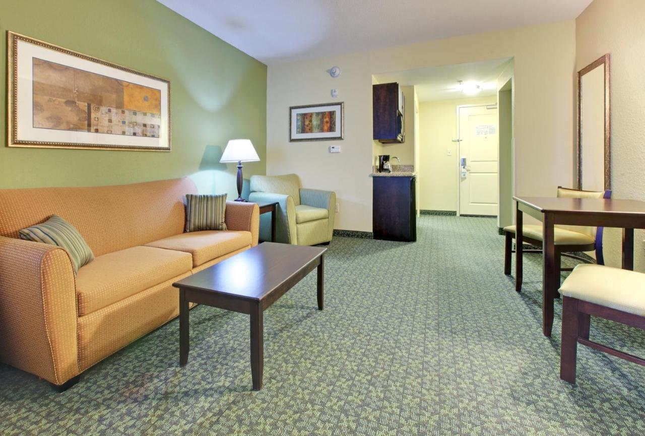 Holiday Inn Express & Suites Covington By Ihg Екстериор снимка